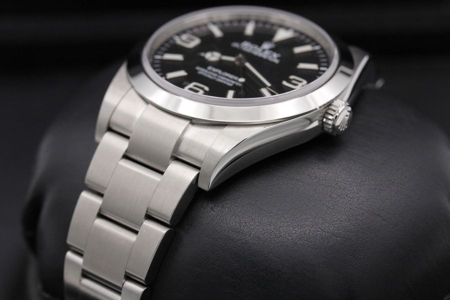 Rolex Explorer 214270
